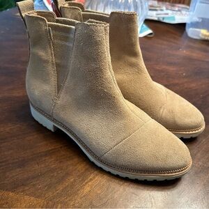 TOMS Cleo Boots Size 8.5 Women’s
